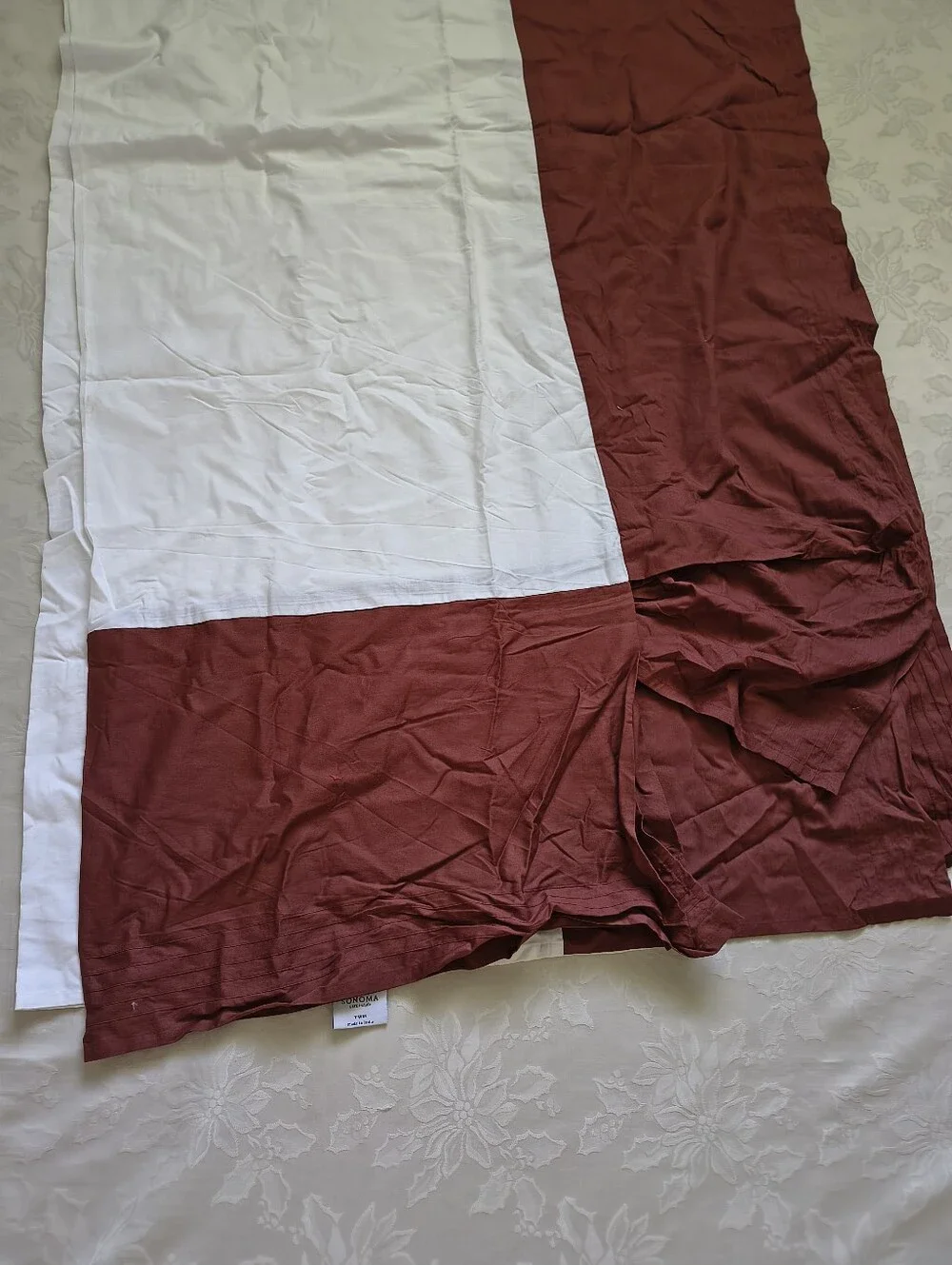 Sonoma 100% Cotton Bedskirt Burgundy